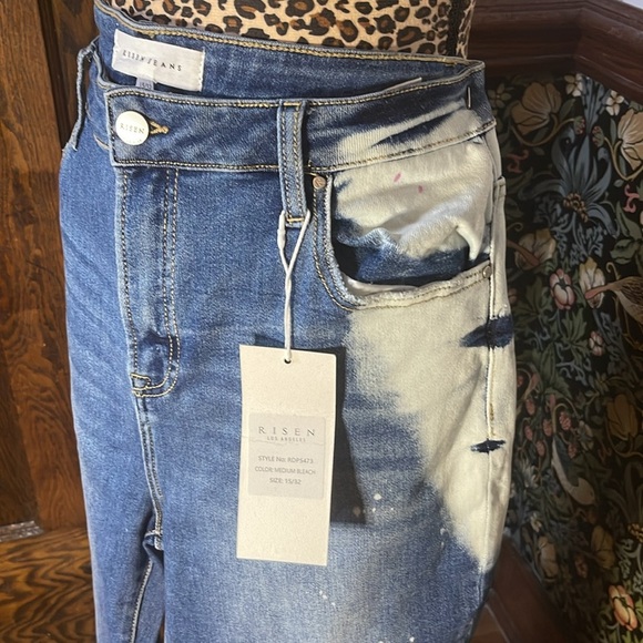 Risen Bleach Splatter Straight Leg Jeans - Picture 2 of 6